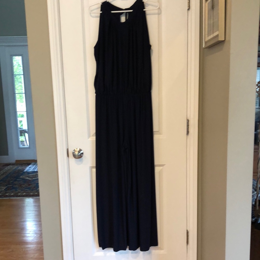 Chic Blue Jumpsuit with Sleeveless Design and Wide-Leg Cut